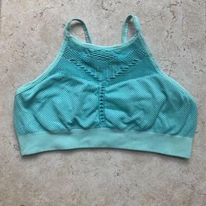 Nux high neck sports bra